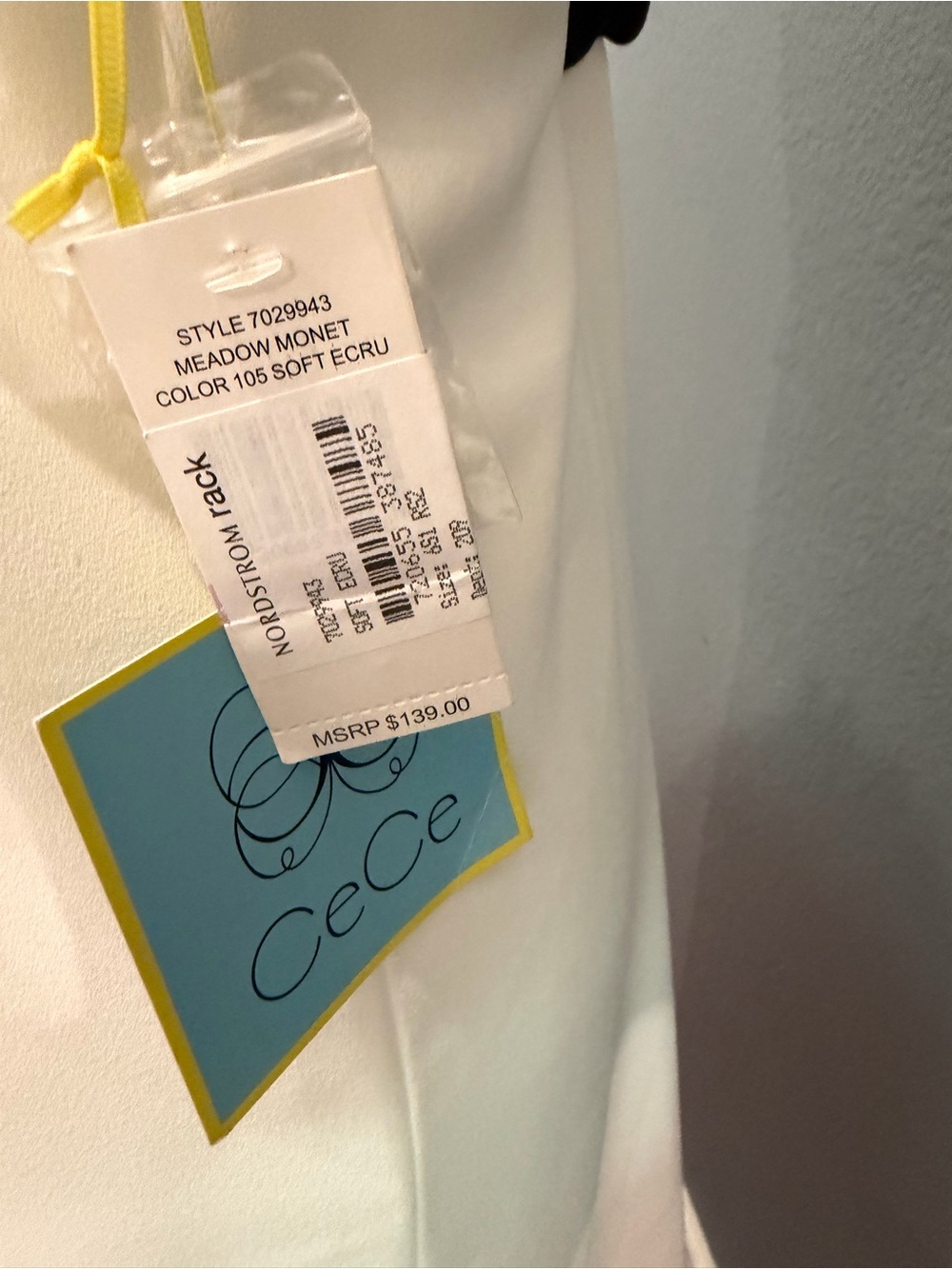 CeCe NWT Soft Ecru Scalloped Tie-Neck Halter Shift Dress Size 6 - Picture 5 of 6